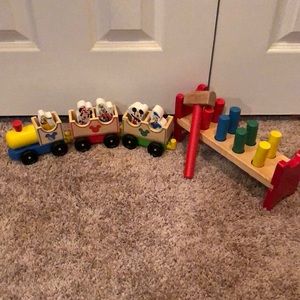 Loved condition set of Melissa & Doug wooden toys